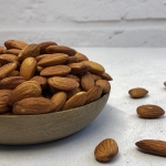 مغز بادام درختی لوکس دوآتشه نمکی