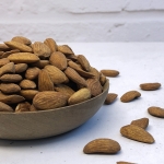 مغز بادام ربیع دوآتشه سفید لوکس